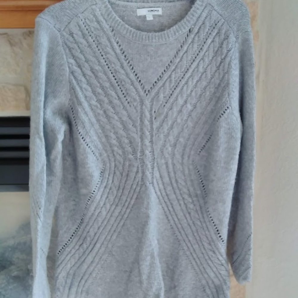 Grey Crew Neck Cable Sweater